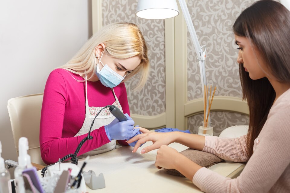 Zeytinburnu Manikürcü